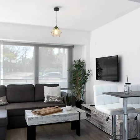 Playa San Juan Apartment *